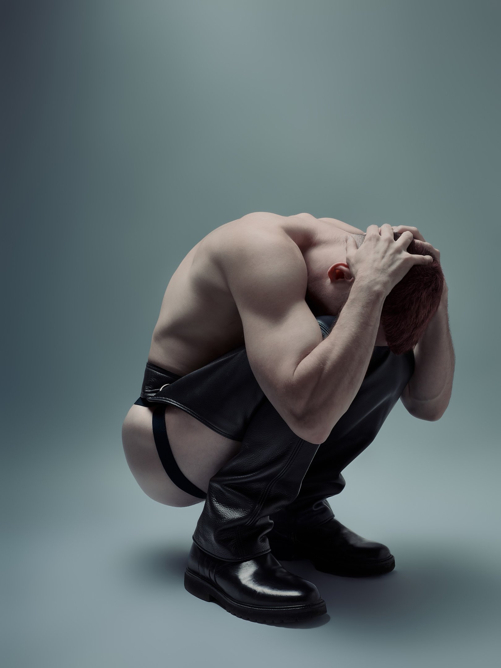 Studio portrait by Abel Rain